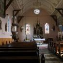 Lipowiec, kościół parafialny p.w. św. Walentego, widok w kierunku ołtarza
